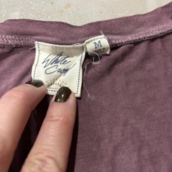 White Crow tshirt from the Buckle size Medium - Picture 2 of 3